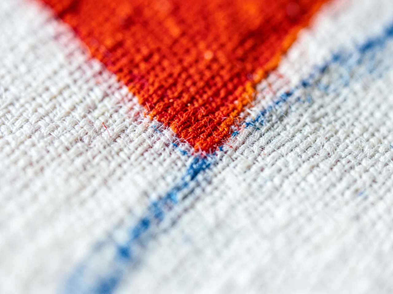 Illustrative print macro study
